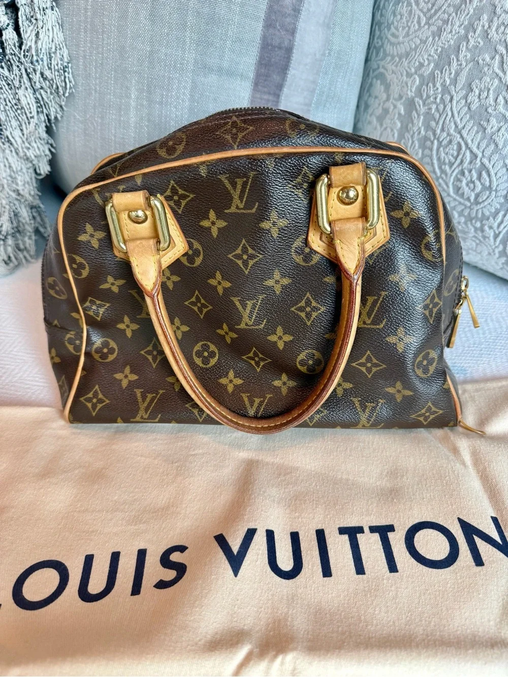 Authentic Louis Vuitton Manhattan PM Monogram Handbag – 2008